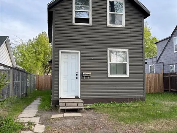 307 15th STREET W, Prince Albert, SK S6V 3R1