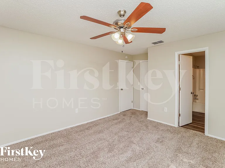 3753 Willow Wisp Dr N — Photo 8