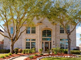 126 Bending Brook Ln, Dickinson, TX 77539