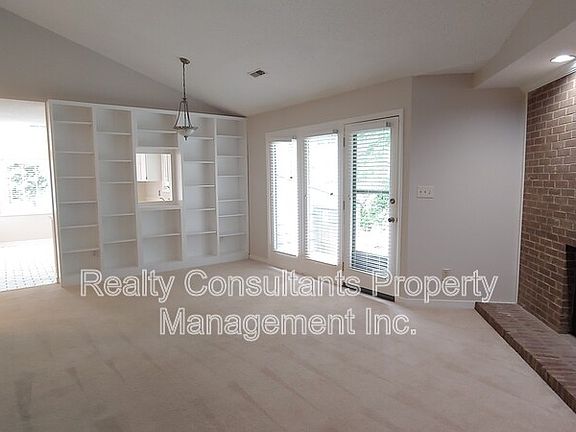 5th image of 306 F N Lindell Rd