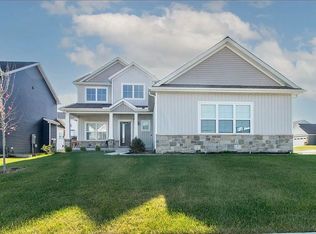 6101 Wrigley Dr, Bloomington, IL