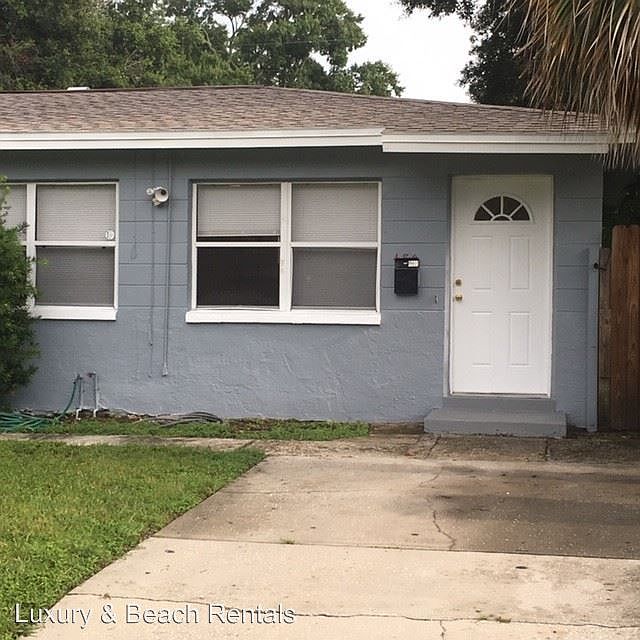 2nd image of 480 73rd Ave N