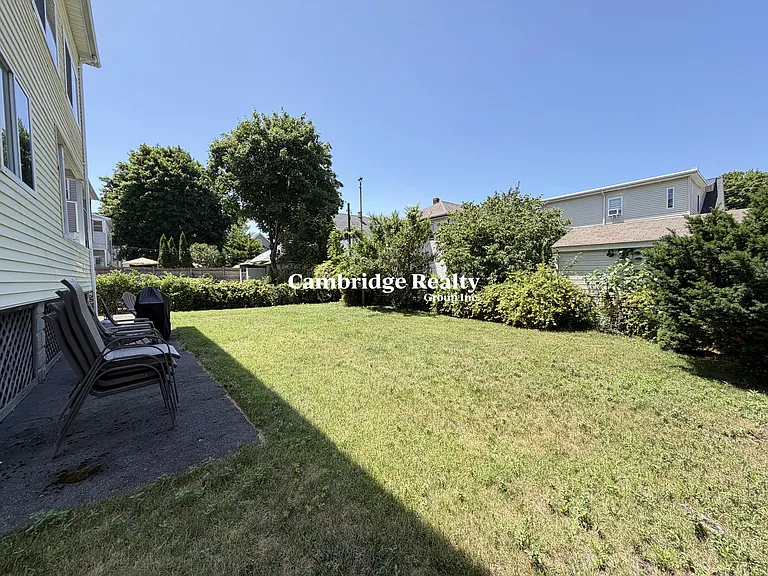 38 Chipman St — Photo 17