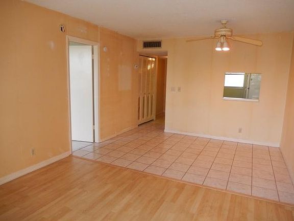 4th image of 3080 Holiday Springs Blvd APT 210