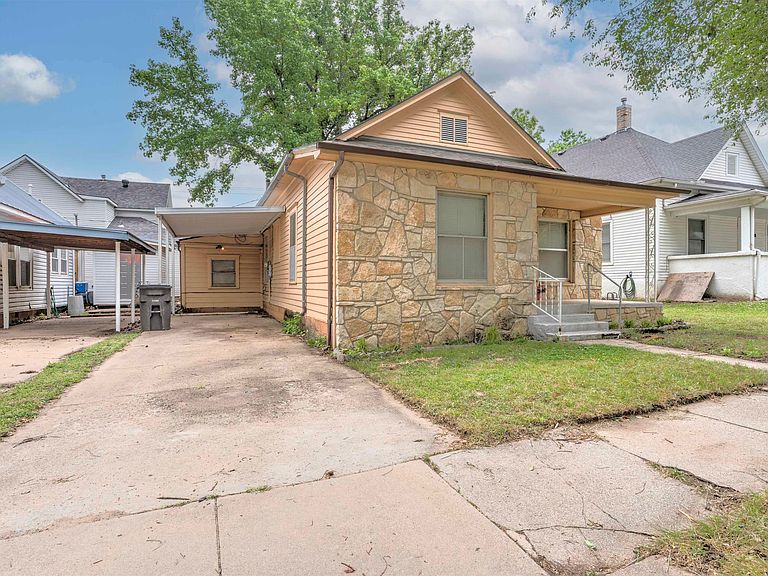 Listing photo 3