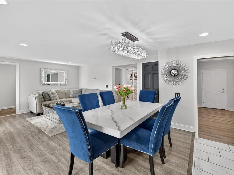 3341 Newton Rd — Photo 14