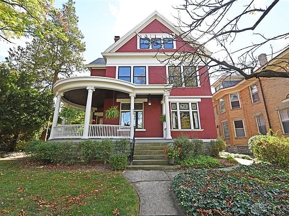 2nd image of 545 Evanswood Pl