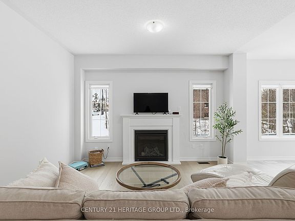 5th image of 8 Scotia Rd