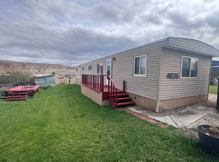 4036 Rio Verde Dr, Green River, WY 82935