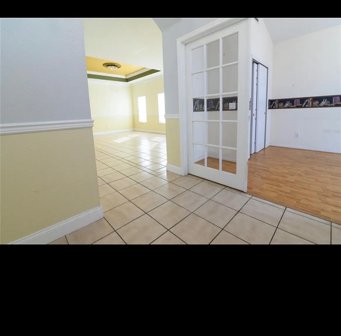 4 bed, 2049 sqft, $2,900 — Photo 2