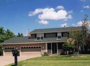 7004 1st Ave NW, Cedar Rapids, IA 52405