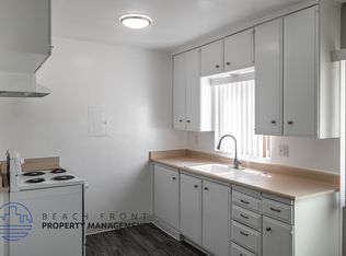 316 Gladys Ave., Long Beach, CA 90814
