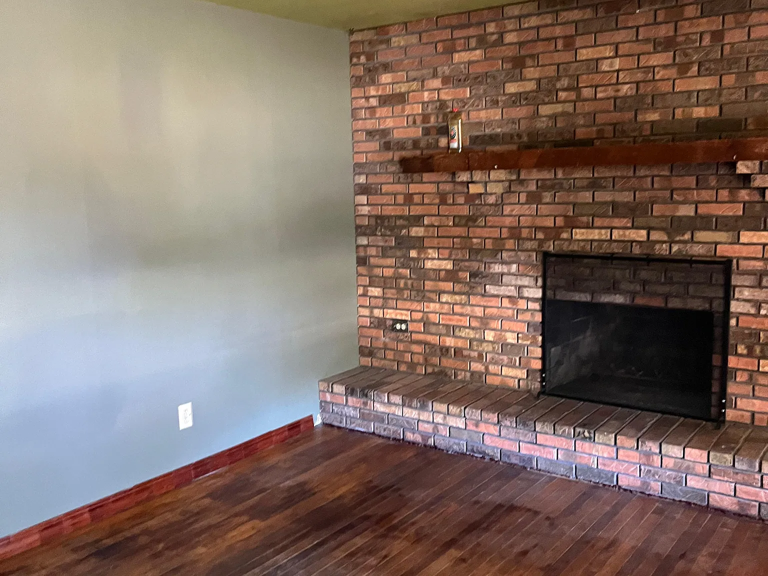 2 bed, 720 sqft, $1,200 — Photo 3