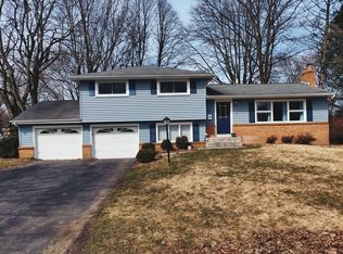 114 Woodgate Ter, Rochester, NY 14625
