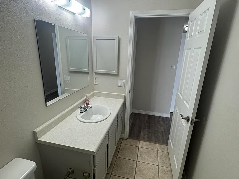 4765 Limestone Dr NE — Photo 22