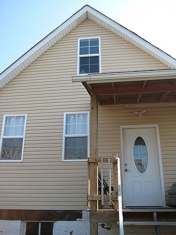 1st image of 1733 W Estes Ave APT 1