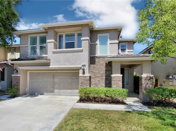 11961 Limestone Ct, Yucaipa, CA 92399