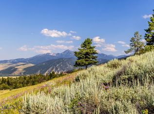 Box Canyon Rd, Livingston, MT 59047