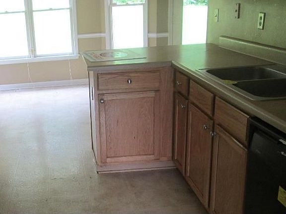 5th image of 9404 Starcross Ave