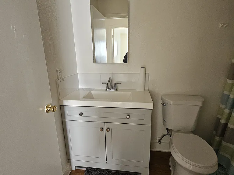 1221 S 11th Ave #2 — Photo 5