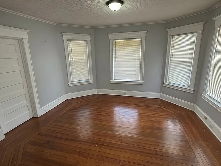 14 Springfield St #1 — Photo 5