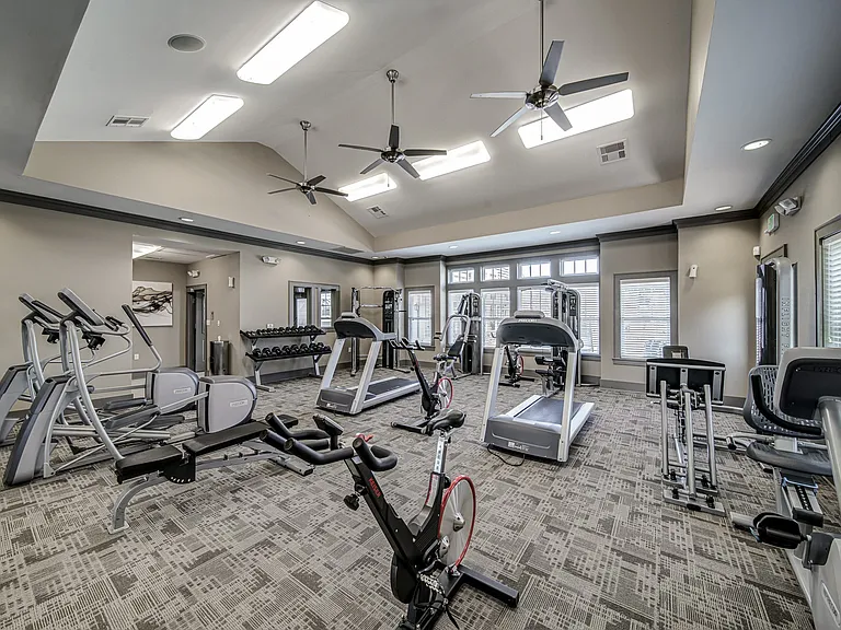 Avellan Springs Apartments — Photo 30