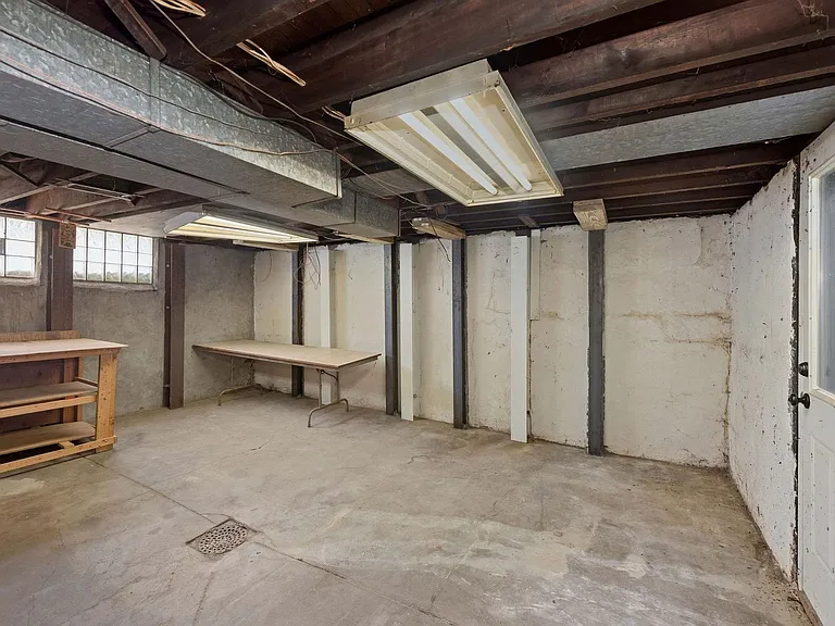 3713 Frances Ave — Photo 46
