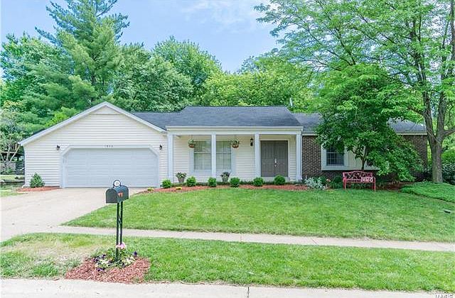 1st image of 1846 Rockmoor Dr