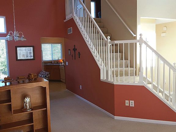 5th image of 1549 Northbend Dr NE
