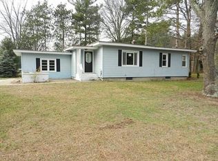 14245 James St, Holland, MI 49424