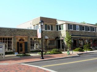 105 W Washington St #D, Middleburg, VA 20117