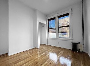 156 Norman Ave #B, Brooklyn, NY 11222