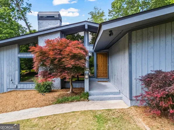 5148 Stratham Dr, Atlanta, GA 30338