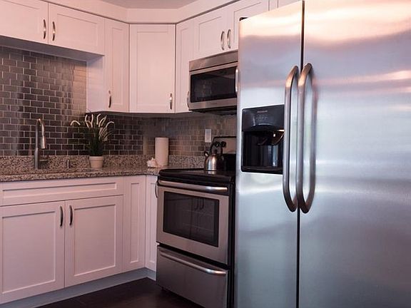 5th image of 7304 Saint Vincent St