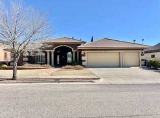 1472 Pioneer Rdg, El Paso, TX 79912