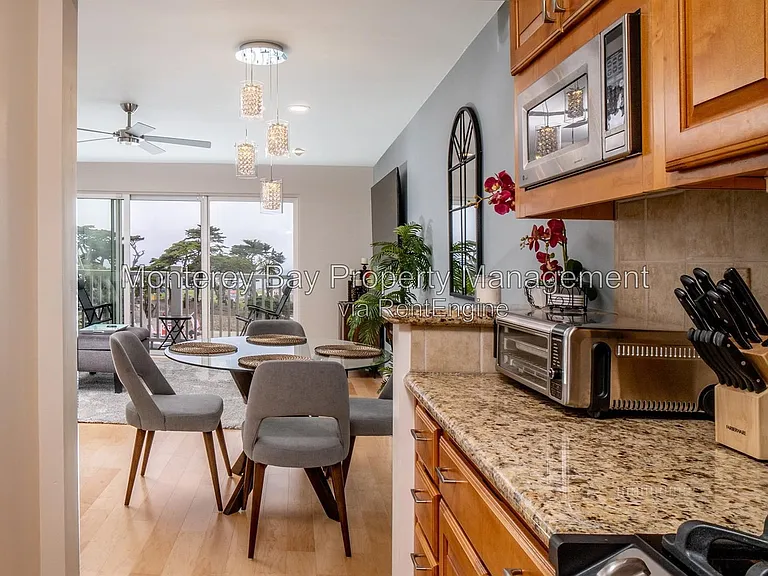 585 Ocean View Blvd #2 — Photo 9