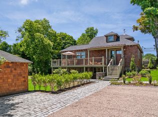 170 Conanicus Ave, Jamestown, RI 02835