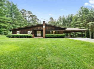 241 Oak Ln, Wilkesboro, NC 28697