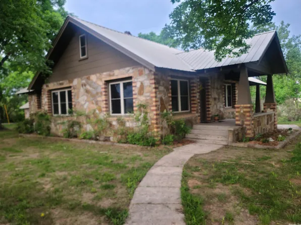 458 Highway 375 E, Mena, AR 71953