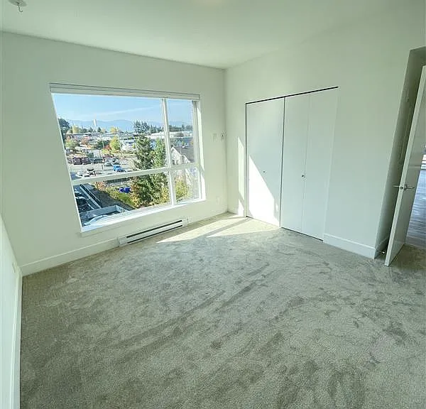 3070 Kilpatrick Ave #402 — Photo 8