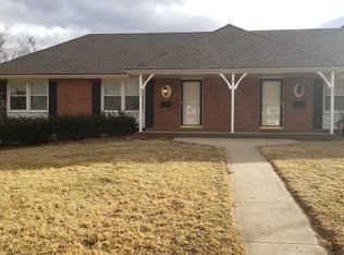 9907 E 76th St, Raytown, MO 64138