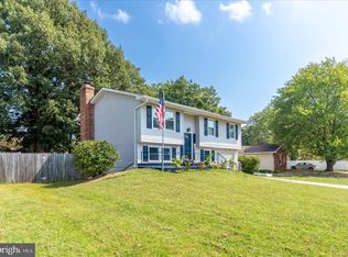 214 Acadia Rd, Waldorf, MD 20602