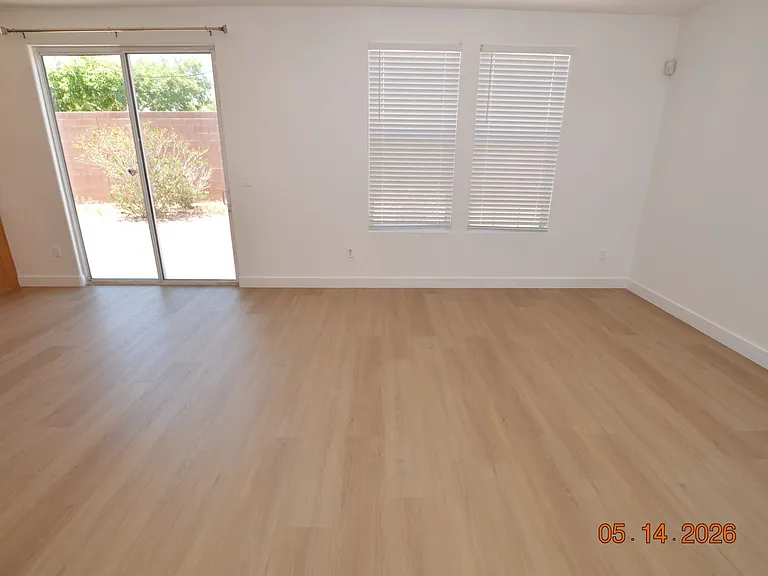 2209 Silvered Bark Dr — Photo 4