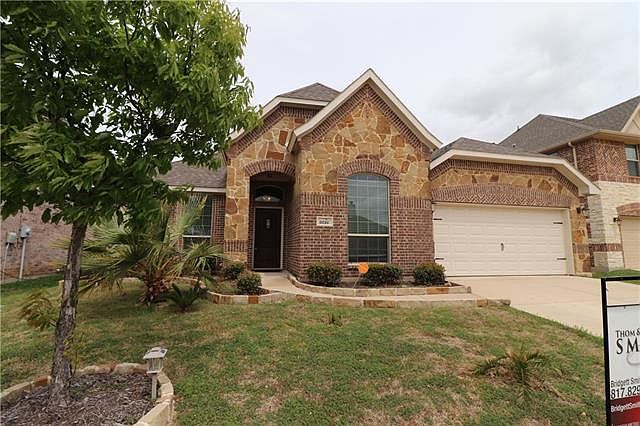 1st image of 5016 Breezewind Ln
