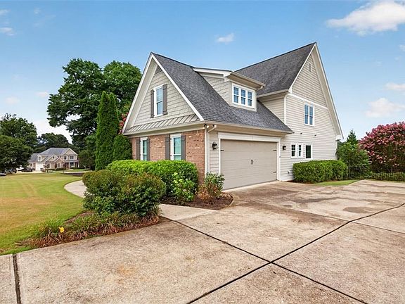 4th image of 5704 Avalon Commons Way