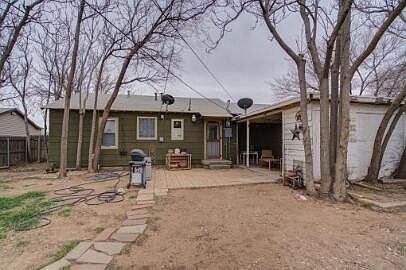 3rd image of 3208 33rd St