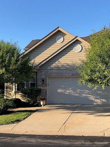 1st image of 29W463 Big Woods Dr