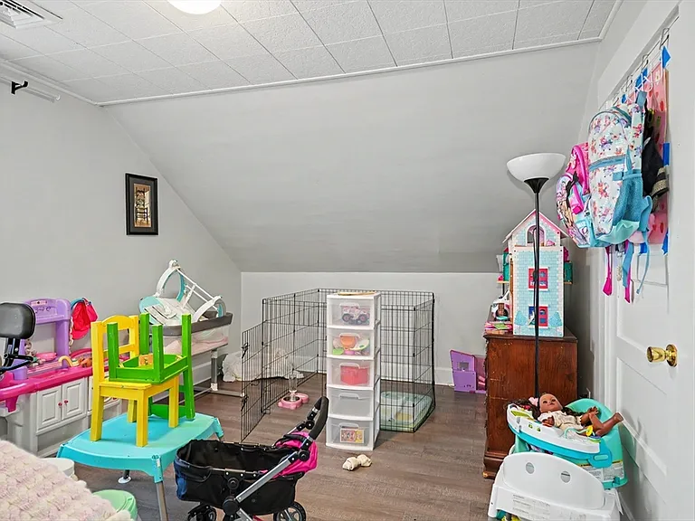 5 Eddy St #2 — Photo 16