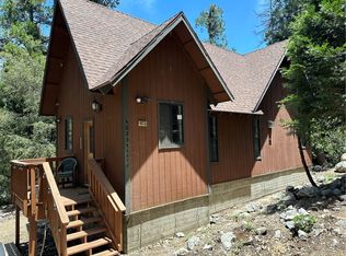 40235 Valley Of The Falls Dr, Forest Falls, CA 92339