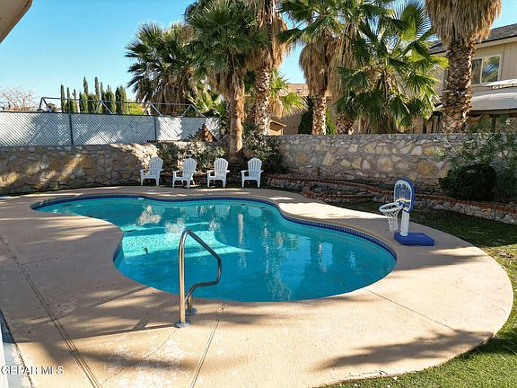 5th image of 12204 Chato Villa Dr